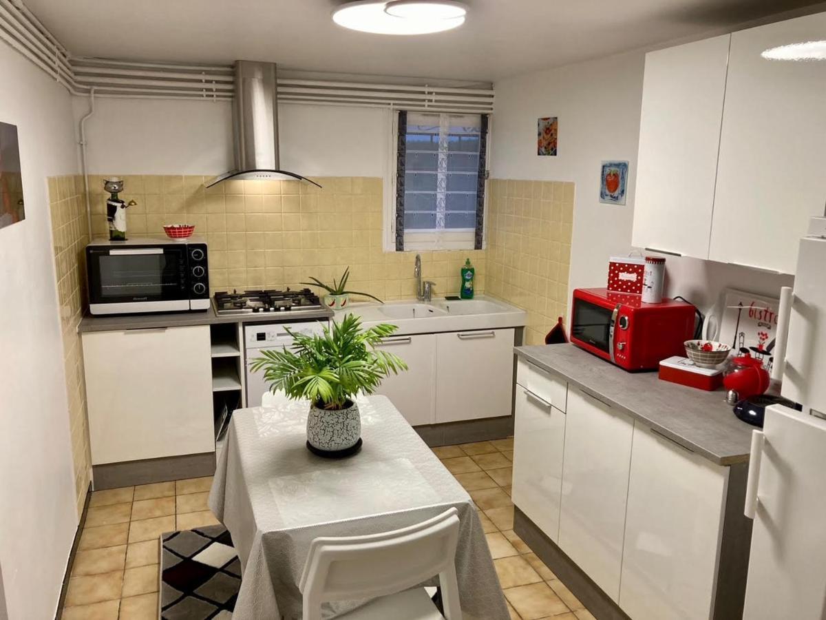 Appartement T2 Independant Dans Maison Individuelle Bidos Exteriör bild
